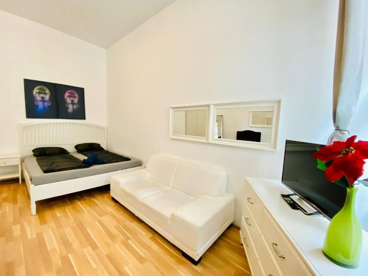 Апартаменты Cozy Studio Lg Вена Экстерьер фото